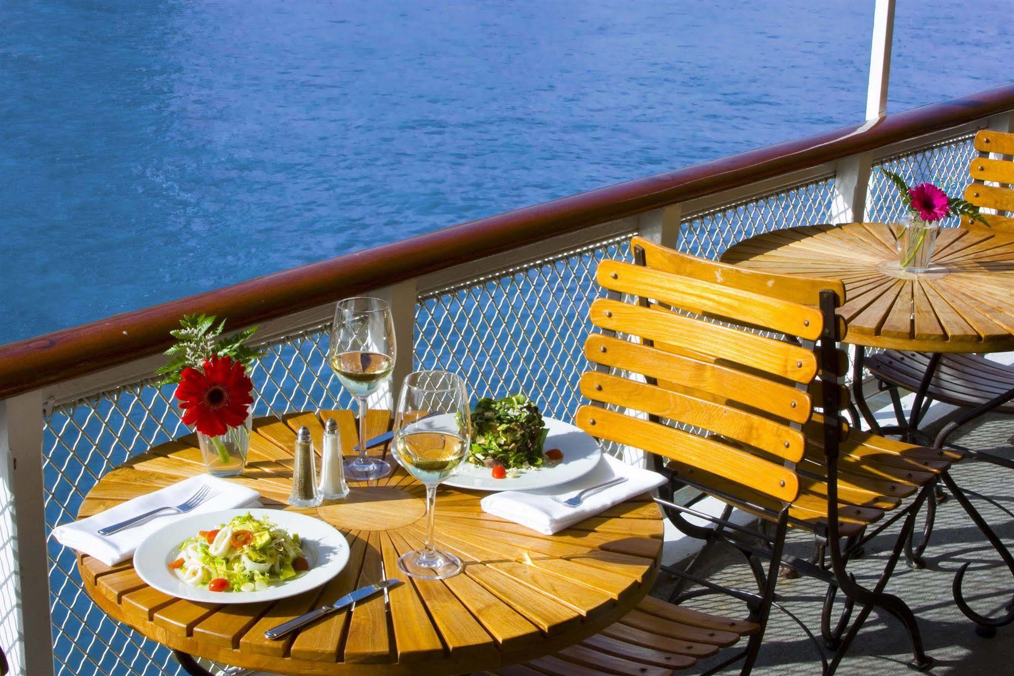 Hotel Delta King 3*